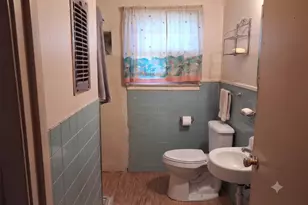 1204 N Fannin Ave, Cameron, TX 76520 - Photo 7
