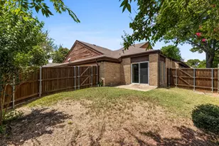 1908 Tree House Ln, Plano, TX 75023 - Photo 17