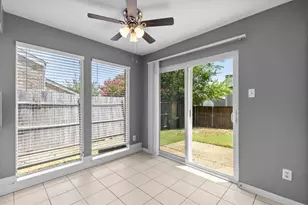 1908 Tree House Ln, Plano, TX 75023 - Photo 7