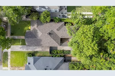 1130 S Montreal Avenue, Dallas, TX 75208 - Photo 25