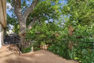6815 Lyre Ln, Dallas, TX 75214 - Photo 37