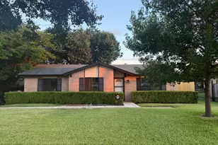 3526 W Rochelle Rd, Irving, TX 75062 - Photo 1