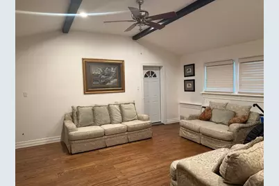 3526 W Rochelle Road, Irving, TX 75062 - Photo 9