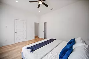 1350 Strickland St, Dallas, TX 75216 - Photo 13