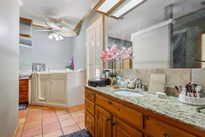 564 Sam Bass Road, McGregor, TX 76657 - Photo 17