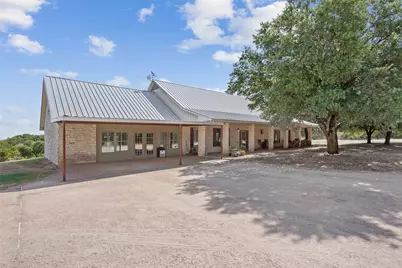 564 Sam Bass Road, McGregor, TX 76657 - Photo 5