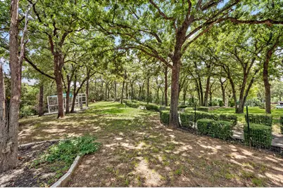 1200 Circle Lane, Bedford, TX 76022 - Photo 39