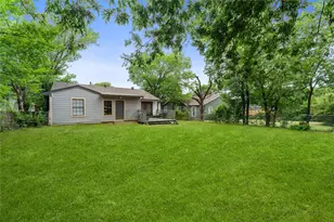 2321 Grandview Dr, Fort Worth, TX 76112 - Photo 23