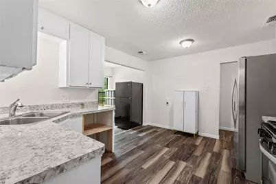 2321 Grandview Drive, Fort Worth, TX 76112 - Photo 13