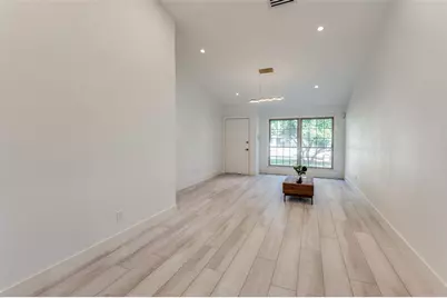 13702 Flagstone Lane, Dallas, TX 75240 - Photo 5