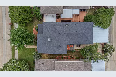 2903 Golden Gate Court, Carrollton, TX 75007 - Photo 3