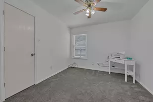 5909 Colebrook Ct, Arlington, TX 76017 - Photo 19