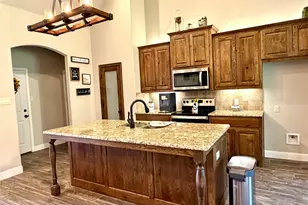 1025 Tex Ln, Springtown, TX 76082 - Photo 5