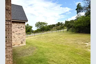 1025 Tex Lane, Springtown, TX 76082 - Photo 3