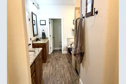 1025 Tex Lane, Springtown, TX 76082 - Photo 9