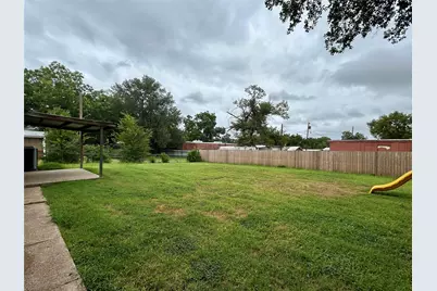 111 S Canton Street, Mexia, TX 76667 - Photo 3