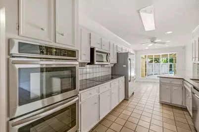 4413 Quail Hollow Road, Fort Worth, TX 76133 - Photo 17