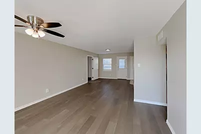 2877 Joanna Drive, Farmers Branch, TX 75234 - Photo 5