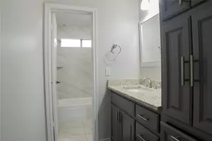 4104 N Hall St, Dallas, TX 75219 - Photo 9