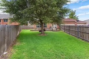 817 Trailwood Dr, DeSoto, TX 75115 - Photo 31