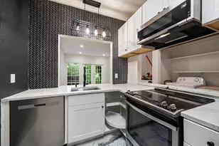 9801 Royal Ln, Dallas, TX 75231 - Photo 13