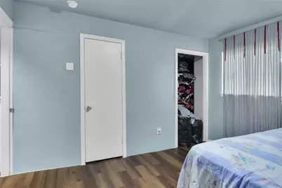 1938 El Paso Street, Grand Prairie, TX 75051 - Photo 9
