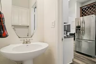 1947 Sherburne St, Lewisville, TX 75067 - Photo 13