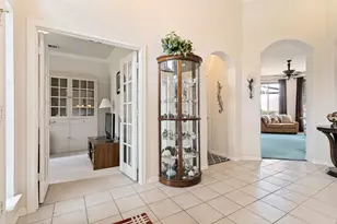 2304 Castlegate Dr, Corinth, TX 76210 - Photo 5