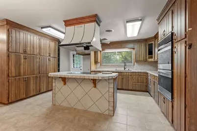 701 Arlington Drive, Woodway, TX 76712 - Photo 9