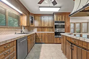 701 Arlington Dr, Woodway, TX 76712 - Photo 13