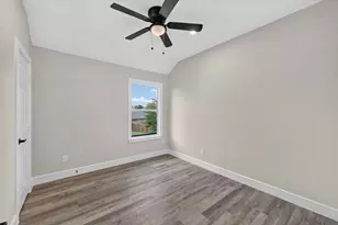 640 Fossil Wood Dr, Saginaw, TX 76179 - Photo 19