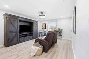 505 Queensway Rd, Willow Park, TX 76087 - Photo 7