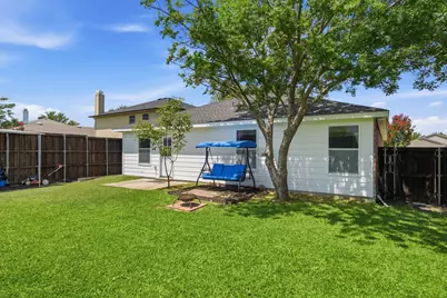 2717 Lazy Oak Drive, Little Elm, TX 75068 - Photo 17