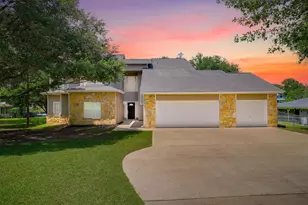 11972 Younger Ct, Azle, TX 76020 - Photo 7