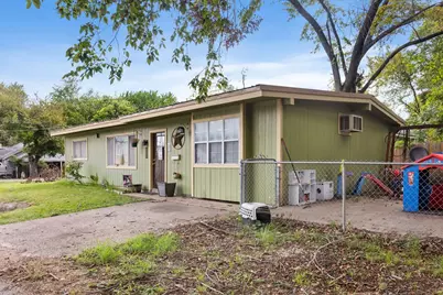 801 Oak Street, Bonham, TX 75418 - Photo 27
