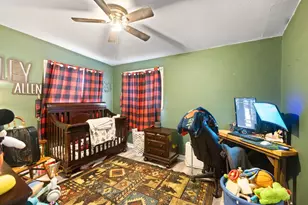 801 Oak St, Bonham, TX 75418 - Photo 3
