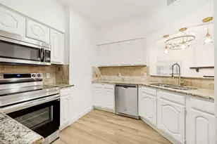 2835 Keller Springs Rd, Carrollton, TX 75006 - Photo 5
