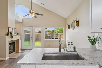 1209 Broken Arrow Trail, Carrollton, TX 75007 - Photo 15
