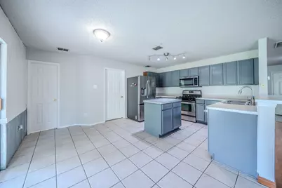 1558 Laurel Hall Lane, Little Elm, TX 75068 - Photo 5