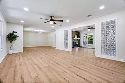 4601 Holiday Lane E, North Richland Hills, TX 76180 - Photo 7