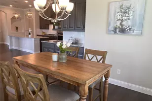 209 Johnson St, Granbury, TX 76048 - Photo 15