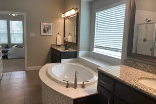 209 Johnson St, Granbury, TX 76048 - Photo 23