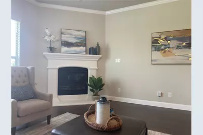 209 Johnson Street, Granbury, TX 76048 - Photo 9