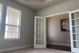 209 Johnson St, Granbury, TX 76048 - Photo 31