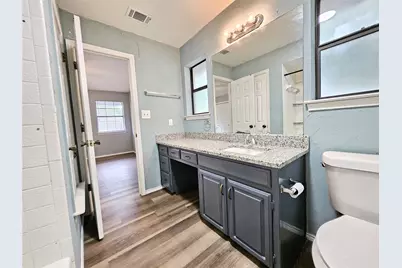 1124 Kathy Lane, Lewisville, TX 75067 - Photo 17