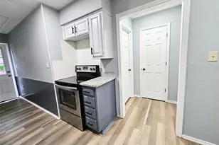 1124 Kathy Ln, Lewisville, TX 75067 - Photo 5