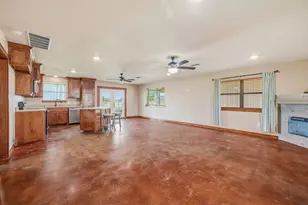 341 Wesley Chapel Rd, Jacksboro, TX 76458 - Photo 3
