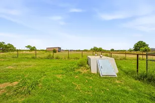 341 Wesley Chapel Rd, Jacksboro, TX 76458 - Photo 21