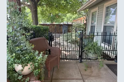 4113 Barksdale Court, Dallas, TX 75211 - Photo 3