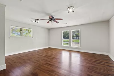 878 N Main Drive, Van Alstyne, TX 75495 - Photo 15